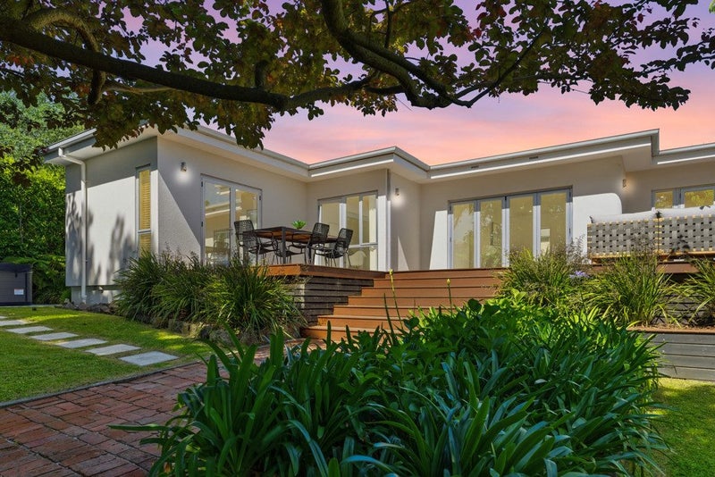 A Location to Love a Hidden Oasis on Locarno64473225964289110