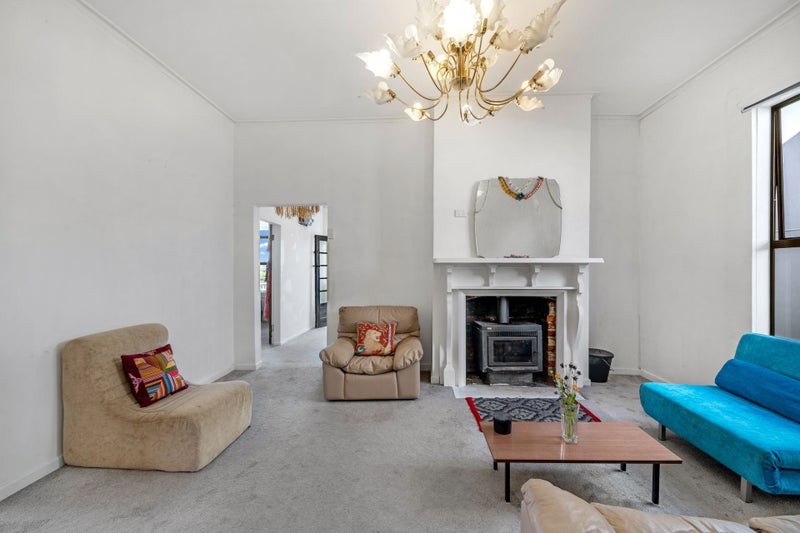 Affordable Coastal Charm - Great Value!64473226042242114