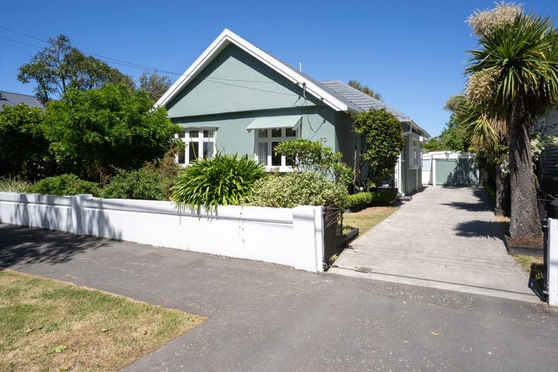 Ready and Waiting on Roker64473323897218110