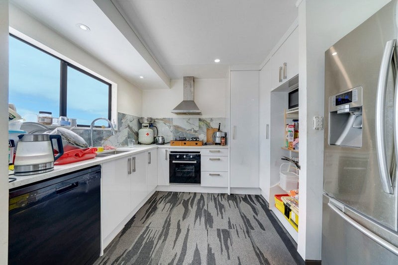 GET IN BEFORE THE BANK GETS IN!64473323976065112