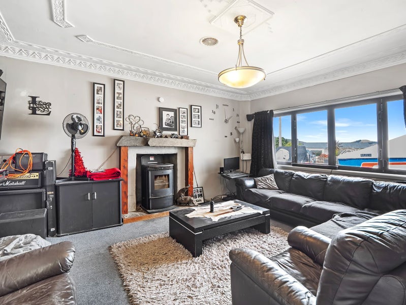 'Become part of the District'64473421983234114