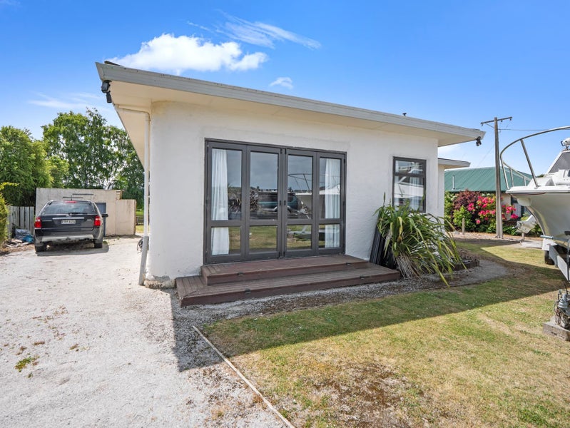 'Become part of the District'64473421983234111