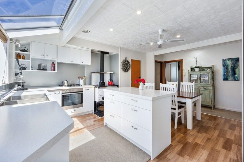 Character, Comfort, and Convenience64473422023042114