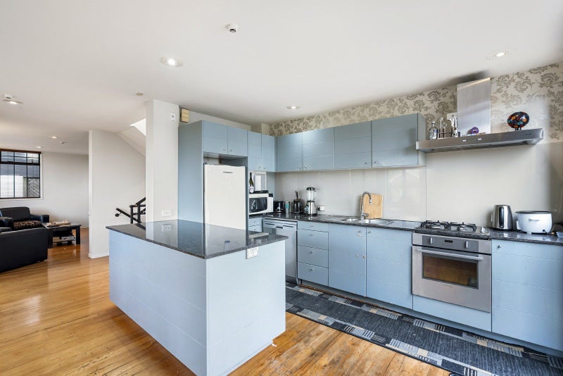 MORTGAGEE AUCTION – Double Grammar Zone64473617801474114