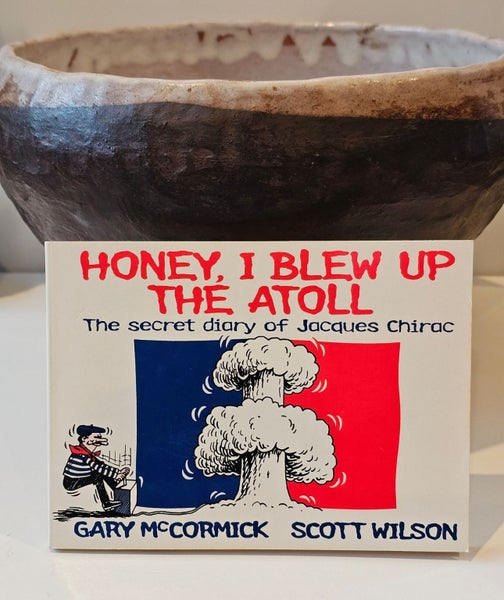 "Honey, I Blew Up The Atoll". The Secret Diary of Jacques Chirac. Carousel 2