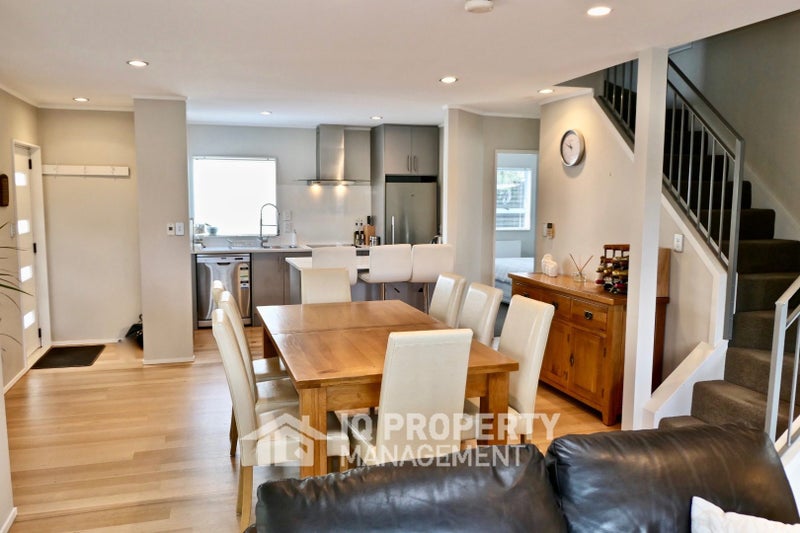 One Tree Hill, 3 bedrooms64475022842625114