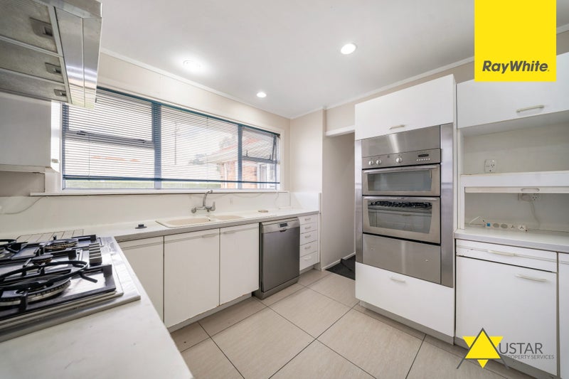 Mount Roskill, 3 bedrooms64475121892993111