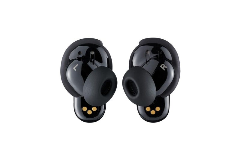 Bose QuietComfort Ultra Wireless Noise Cancelling Earbuds (Black) Carousel 2