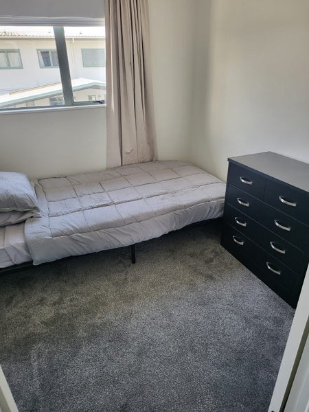 Flat Bush, 3 bedrooms64475853931905112