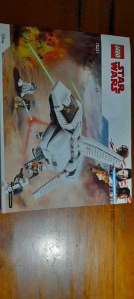 Lego Star Wars Imperial Landing Craft (2018) Carousel 9