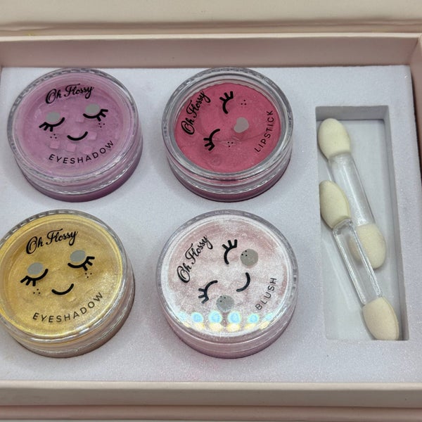 Oh Flossy Natural Kids Makeup Kit Carousel 2