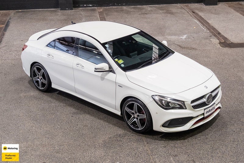 2016 Mercedes-Benz CLA 250 AMG Sport 4Matic 4WD64636039843203111