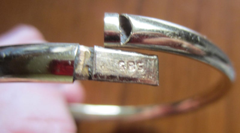 Gold Bangle Carousel 2