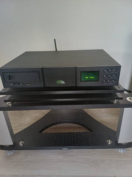 NAIN UNTI Carousel 1