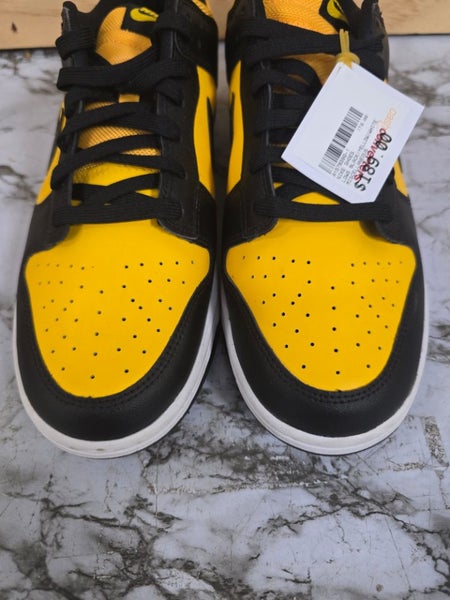 Nike Dunk Low 'Reverse Goldenrod' FZ4618-001 Carousel 6