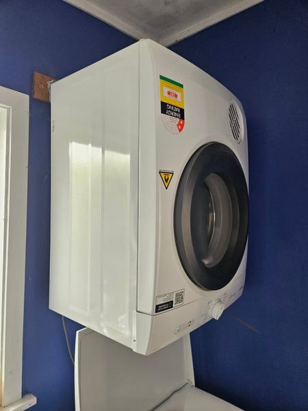 Dryer - Westinghouse easycare 5.5kg frontloader64481439897346112