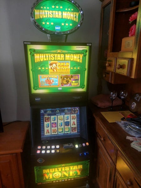 Pokie machine 3 games Carousel 2