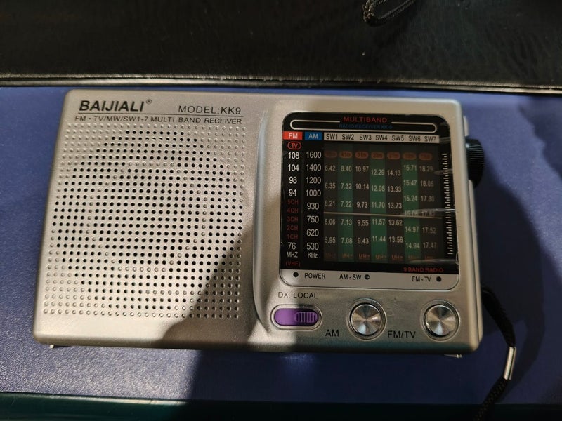 PORTABLE AM FM SW Radio, Have two available ,one in Black and Other in Silver Carousel 2