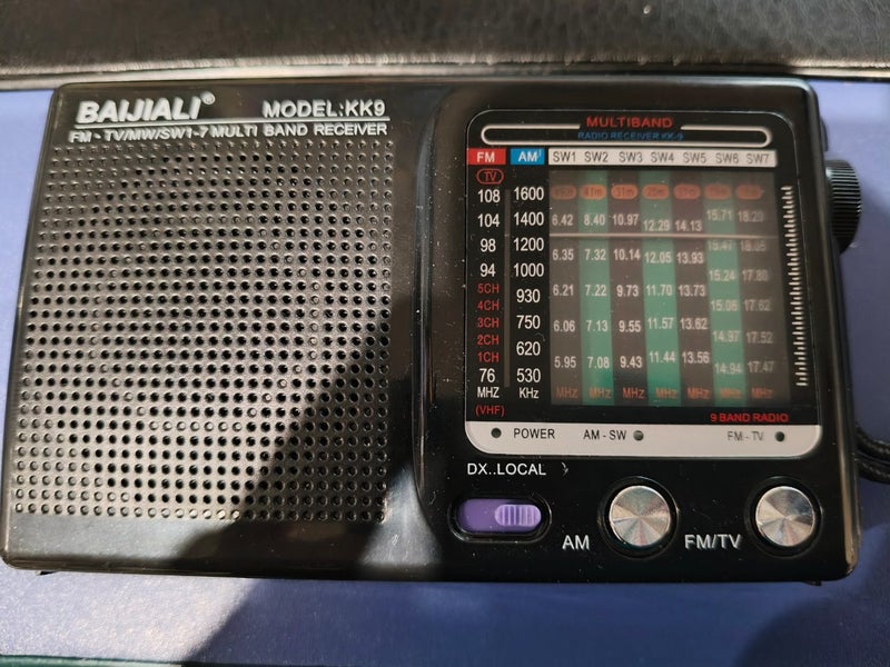 PORTABLE AM FM SW Radio, Have two available ,one in Black and Other in Silver Carousel 1