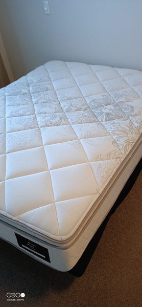 Adjustable Double Bed & Mattress64481756242179114