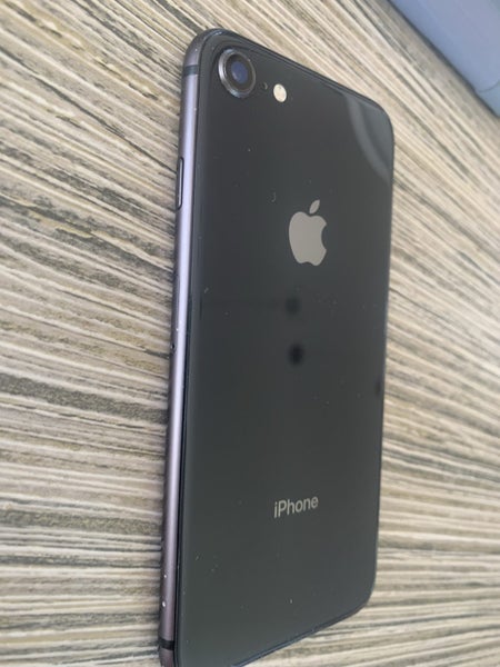 iPhone 8 with case64481865089155112