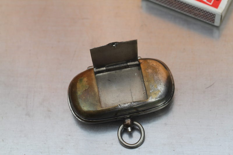 Antique Sovereign case Carousel 2