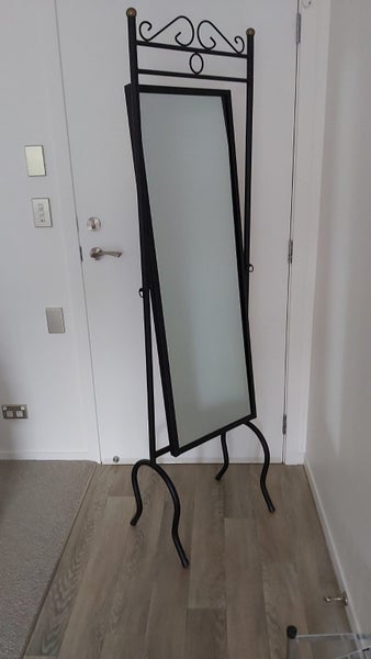 FREE STANDING MIRROR64482679778307110