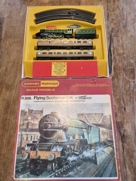 Hornby Flying scotsman train set64482802145409110