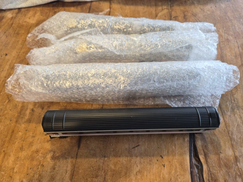 Hornby and Airfix trains and tracks64482897601538112