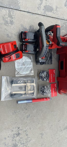 Brand new Milwaukee M18 cordless cut track saw kit and guide rail64483361369091111