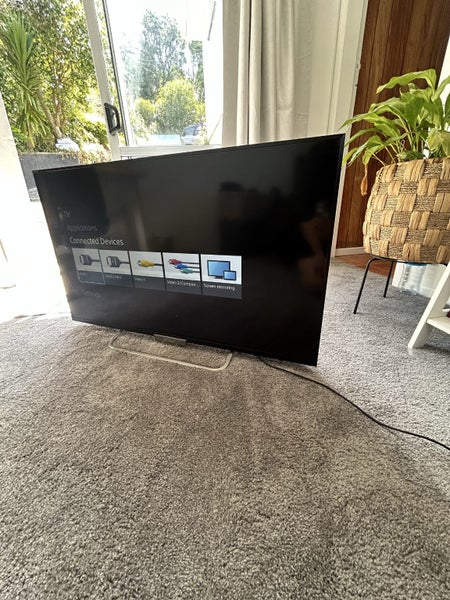 SONG BRAVIA 42” TV Carousel 2