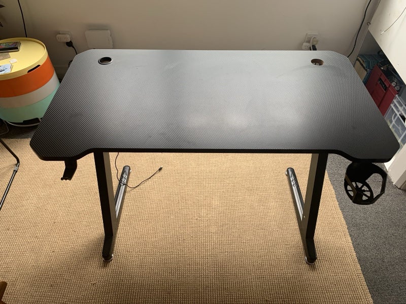 Gaming desk with LED lights Carousel 1