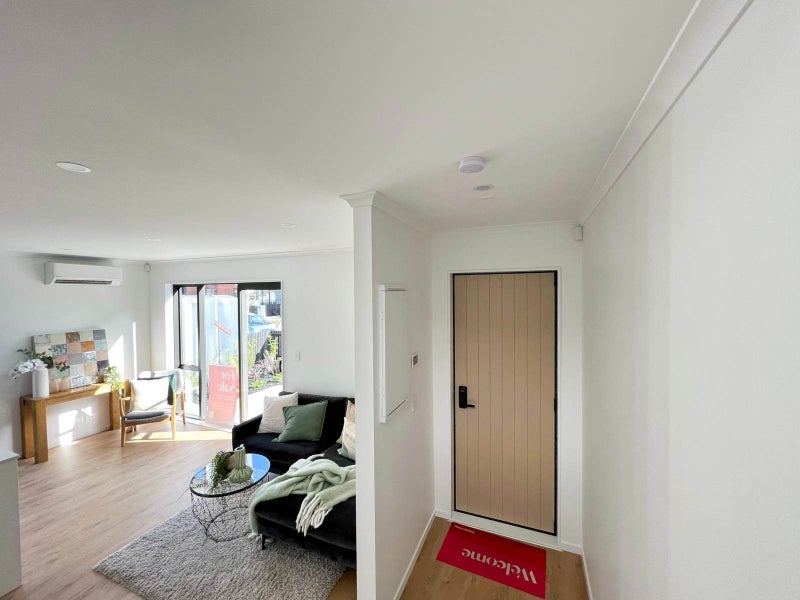 Hobsonville, 2 bedrooms64583407452034112