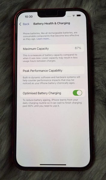 iPhone 13 (RED)64483680428417112