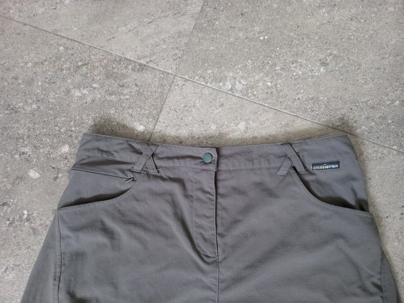 ** MACPAC Cross Terrain Skirt - Size 14 Carousel 2