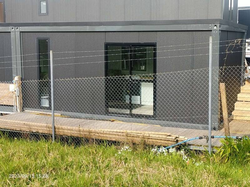 container home-18sqm Self-contained kitchen/bathroom -Double Glazed Door&Windows Carousel 9