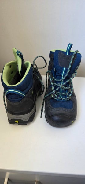 KEEN Gypsum II Mid Hiking Boot womens US10 Carousel 3