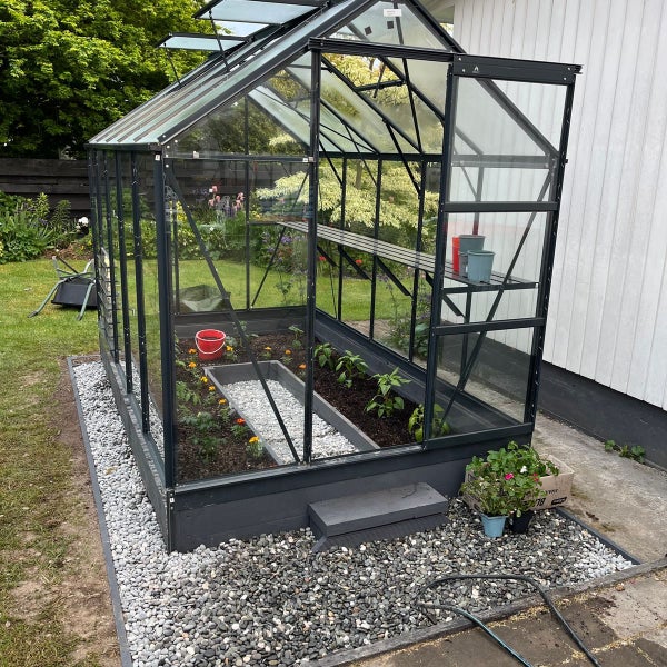 Fairway Glasshouse 6x10ft SINGLE DOOR Carousel 2