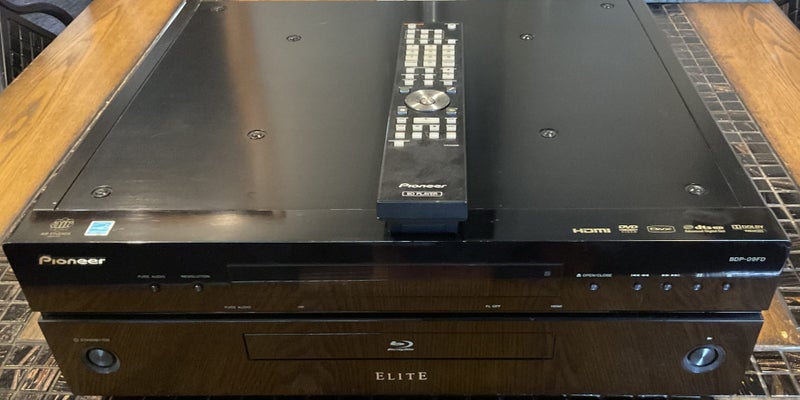 Pioneer Elite BDP-09FD Blu Ray player Region A Carousel 6