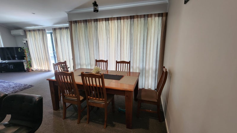 Hamilton Lake, 3 bedrooms64485180818178114