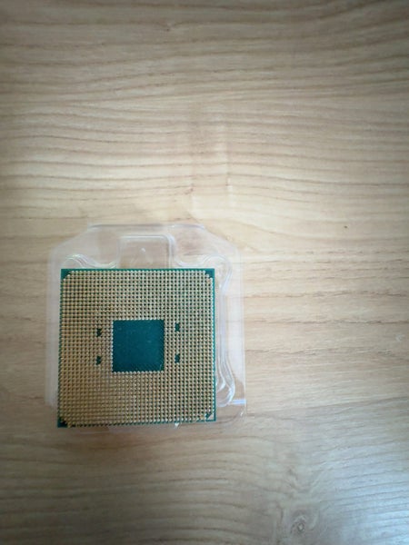 AMD RYZEN 9 3900X CPU Carousel 2