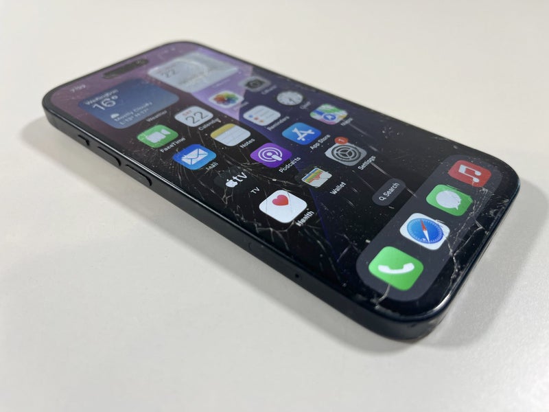 iPhone 15 128g Black (damaged)64485715359745114