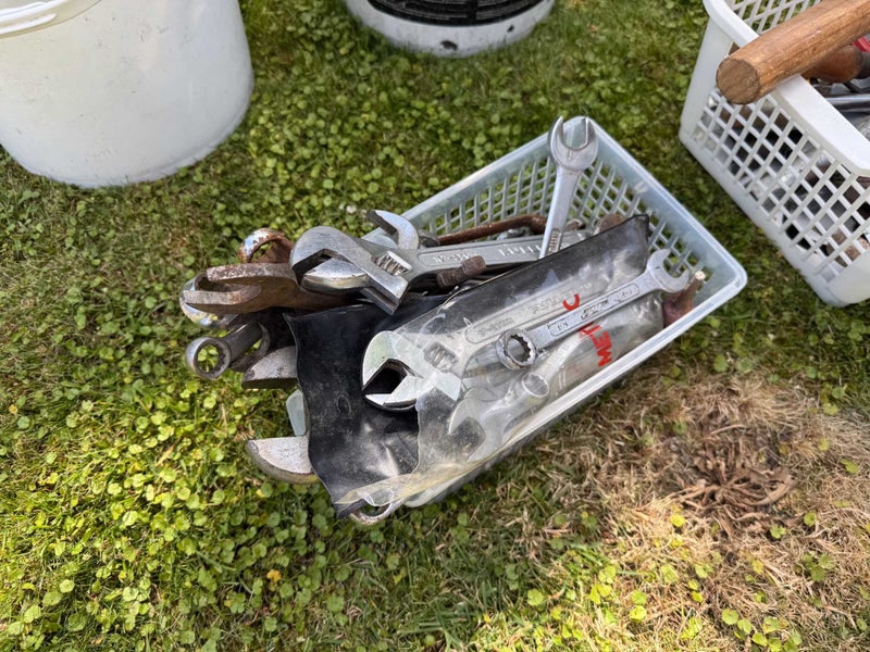 Hand tools — saws, hammers, sockets & much much more Carousel 2