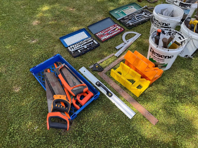 Hand tools — saws, hammers, sockets & much much more Carousel 5