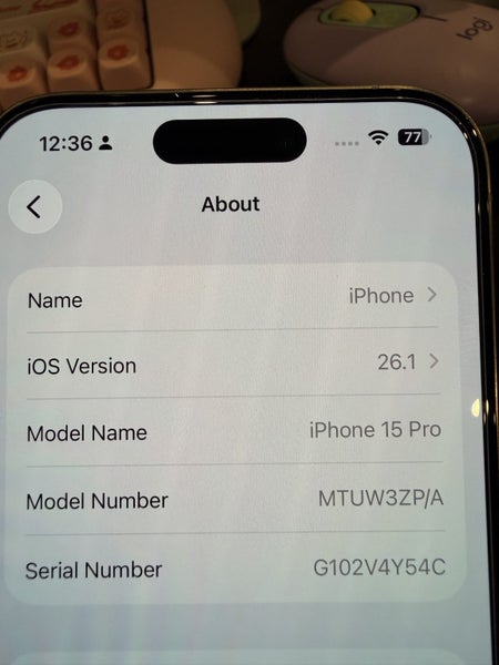 iPhone 15 Pro 128GB White Titanium64496826337667111