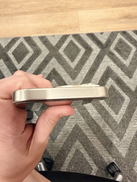 iPhone 15 Pro 128GB White Titanium64496826337667113