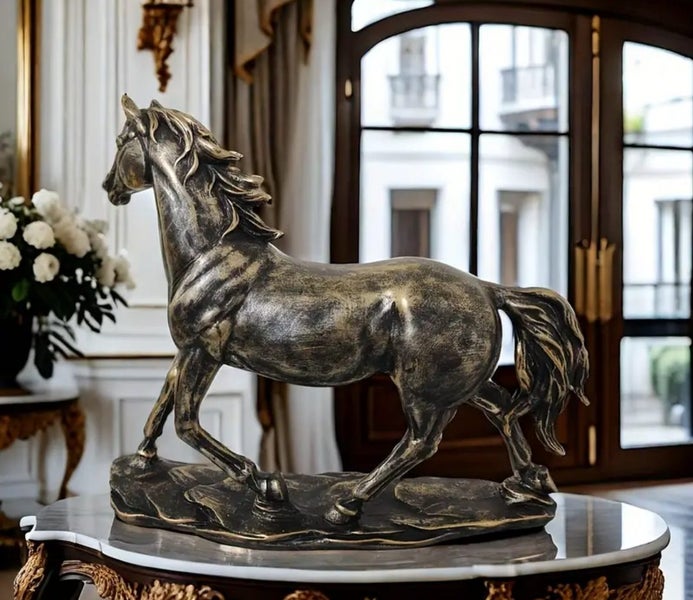STUNNING BRONZE HORSE STATUE MADE FROM EPOXY RESIN ~AFTERPAY AVAILABLE Carousel 5