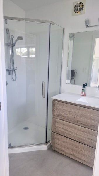 Mangere Bridge, 1 bedroom64491774298114112