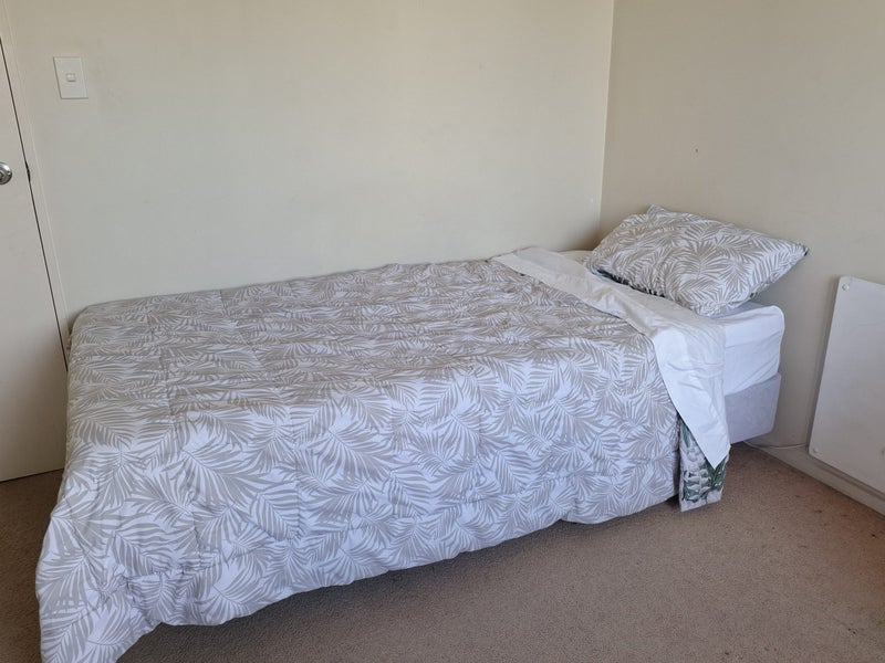 Waltham, 3 bedrooms64492479567617111