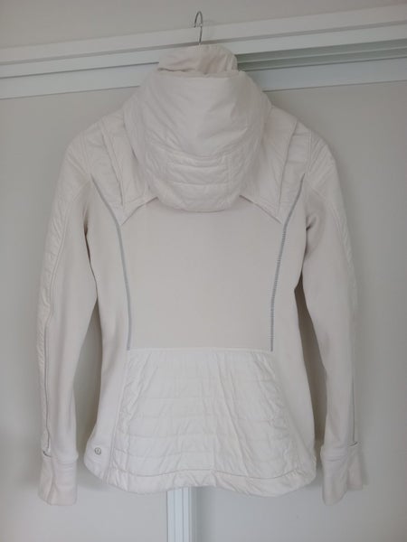 ** LULULEMON Hooded Jacket - Size Lulu 6 (NZ 10) Carousel 2